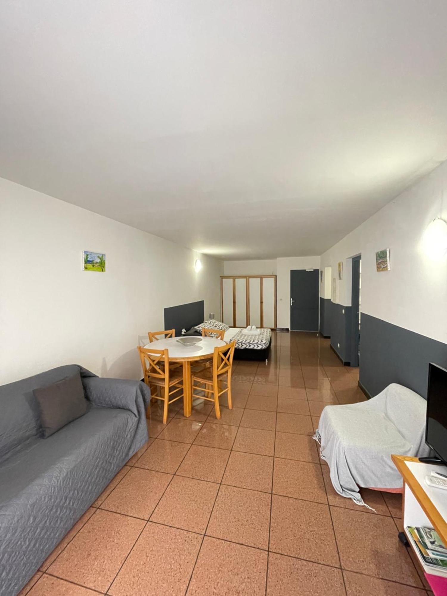 Le Tournesol Apartamento La Saline Les Bains Exterior foto